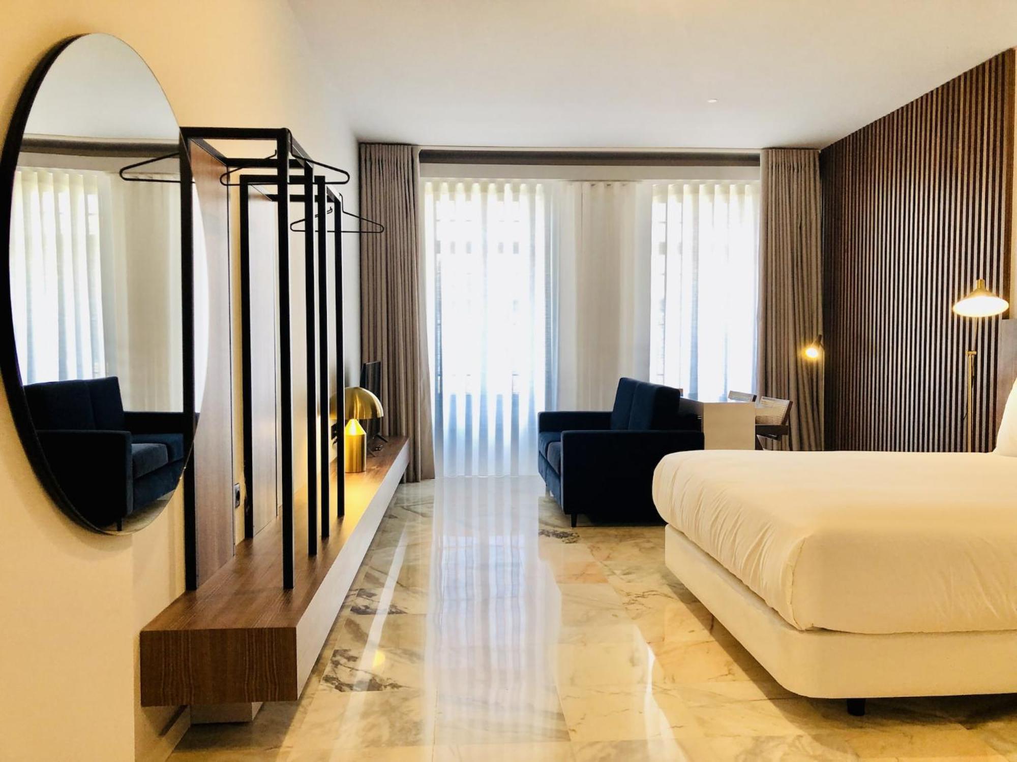 Bright And Spacious In Apartamento *