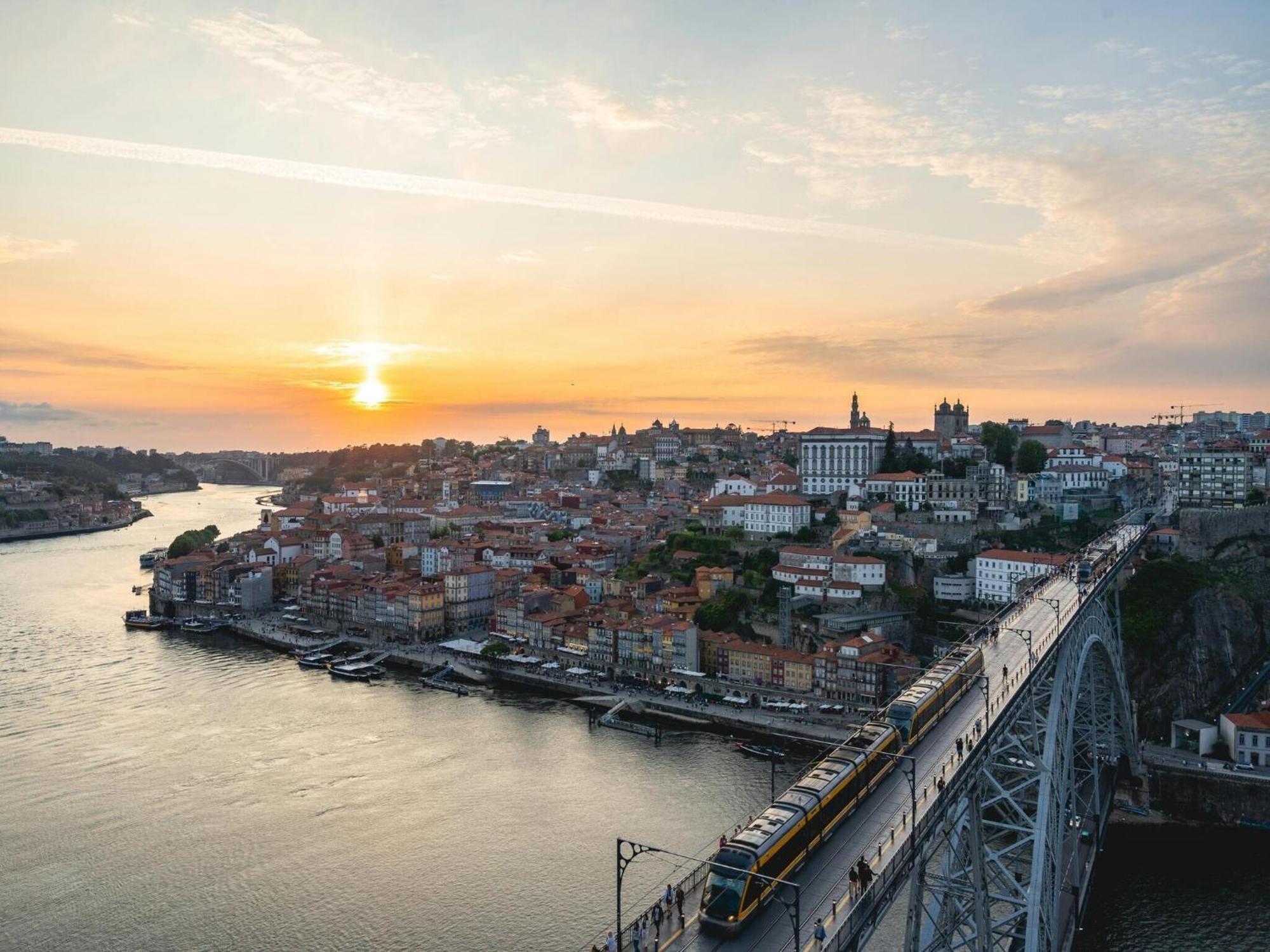 Apartamento Bright And Spacious In Porto